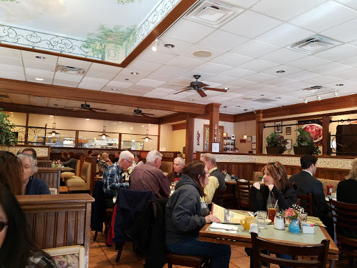 Breakfast Restaurant «The Original Pancake House», reviews and photos, 9977 Montgomery Rd, Cincinnati, OH 45242, USA