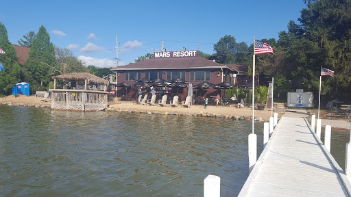 Barbecue Restaurant «Mars Resort», reviews and photos, W4098 S Shore Dr, Lake Geneva, WI 53147, USA