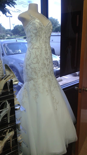 Bridal Shop «Euphoria Bridal Boutique», reviews and photos, 207 E Camp Wisdom Rd d, Duncanville, TX 75116, USA