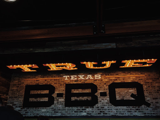 Restaurant «True Texas BBQ», reviews and photos, 1340 E Court St, Seguin, TX 78155, USA