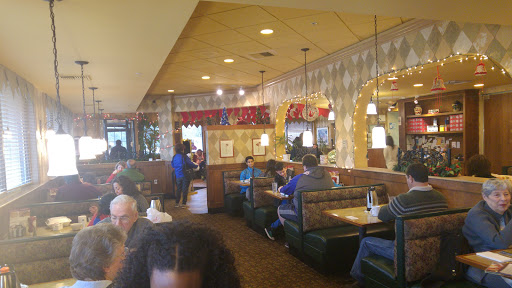 Restaurant «Perkins Restaurant & Bakery», reviews and photos, 50 Princeton Hightstown Rd, East Windsor, NJ 08520, USA