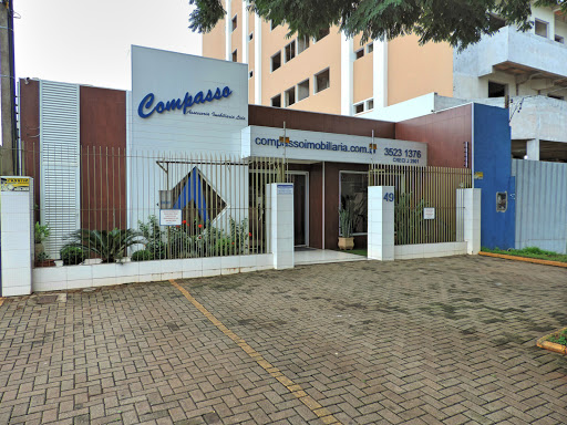 Compasso Assessoria Imobiliaria Ltda, Av. Pedro Basso, 49 - Alto São Francisco, Foz do Iguaçu - PR, 85863-756, Brasil, Agencia_Imobiliaria, estado Parana