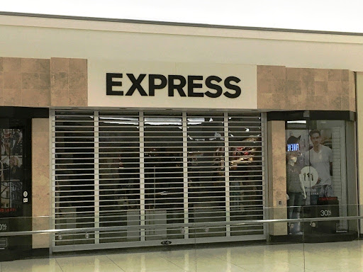 Clothing Store «Express», reviews and photos, 301 S Hills Village, Pittsburgh, PA 15241, USA