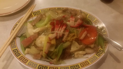 Restaurant «Sun Lok Yuen Restaurant», reviews and photos, 615 N Main St, Tooele, UT 84074, USA
