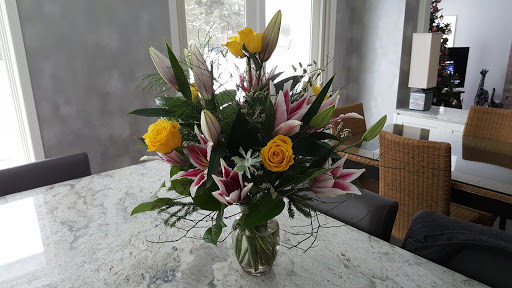 Florist «Pamela Egan Floral Design», reviews and photos, 7600 Winnetka Heights Dr, Golden Valley, MN 55427, USA