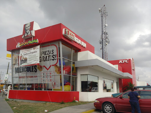 KFC, Av. Afganistán s/n, Los Pinos V, 66636 Cd Apodaca, N.L., México, Restaurante de comida rápida | NL