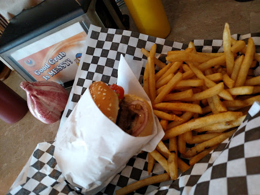 Fast Food Restaurant «The Grub Hut», reviews and photos, 11130 NE State Hwy 104, Kingston, WA 98346, USA