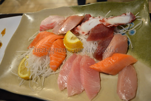 Sushi Restaurant «Fuji Sushi Buffet», reviews and photos, 1679 E Monte Vista Ave #101, Vacaville, CA 95688, USA