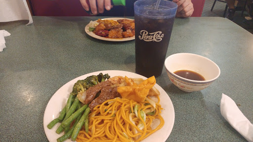 Chinese Restaurant «New Peking Buffet», reviews and photos, 100 Live Oaks Blvd, Casselberry, FL 32707, USA