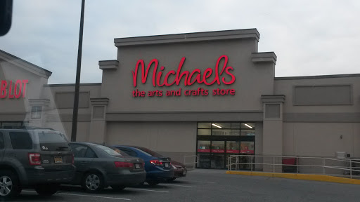 Craft Store «Michaels», reviews and photos, 18 Watertower Plaza, Leominster, MA 01453, USA