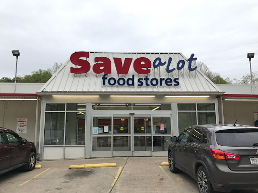 Grocery Store «Save-A-Lot», reviews and photos, 7703 Sissonville Dr, Charleston, WV 25320, USA