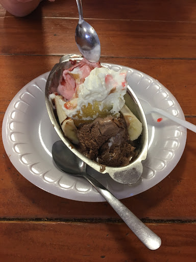 Ice Cream Shop «Smithfield Ice Cream», reviews and photos, 208 Main St, Smithfield, VA 23430, USA