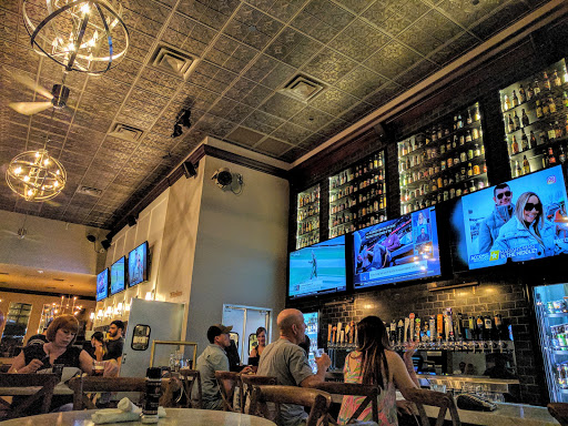 Bar «Taps Restaurant Bar & Lounge - International Plaza & Baystreet», reviews and photos, 2223 N Westshore Blvd, Tampa, FL 33607, USA