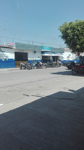 Italika - Moto Mecanica, Leyes de Reforma 100, Zona Centro, 79610 Rioverde, S.L.P., México, Tienda de motocicletas | SLP