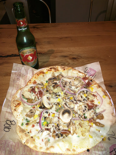 Pizza Restaurant «MOD Pizza», reviews and photos, 8134 Agora Pkwy #250, Schertz, TX 78154, USA