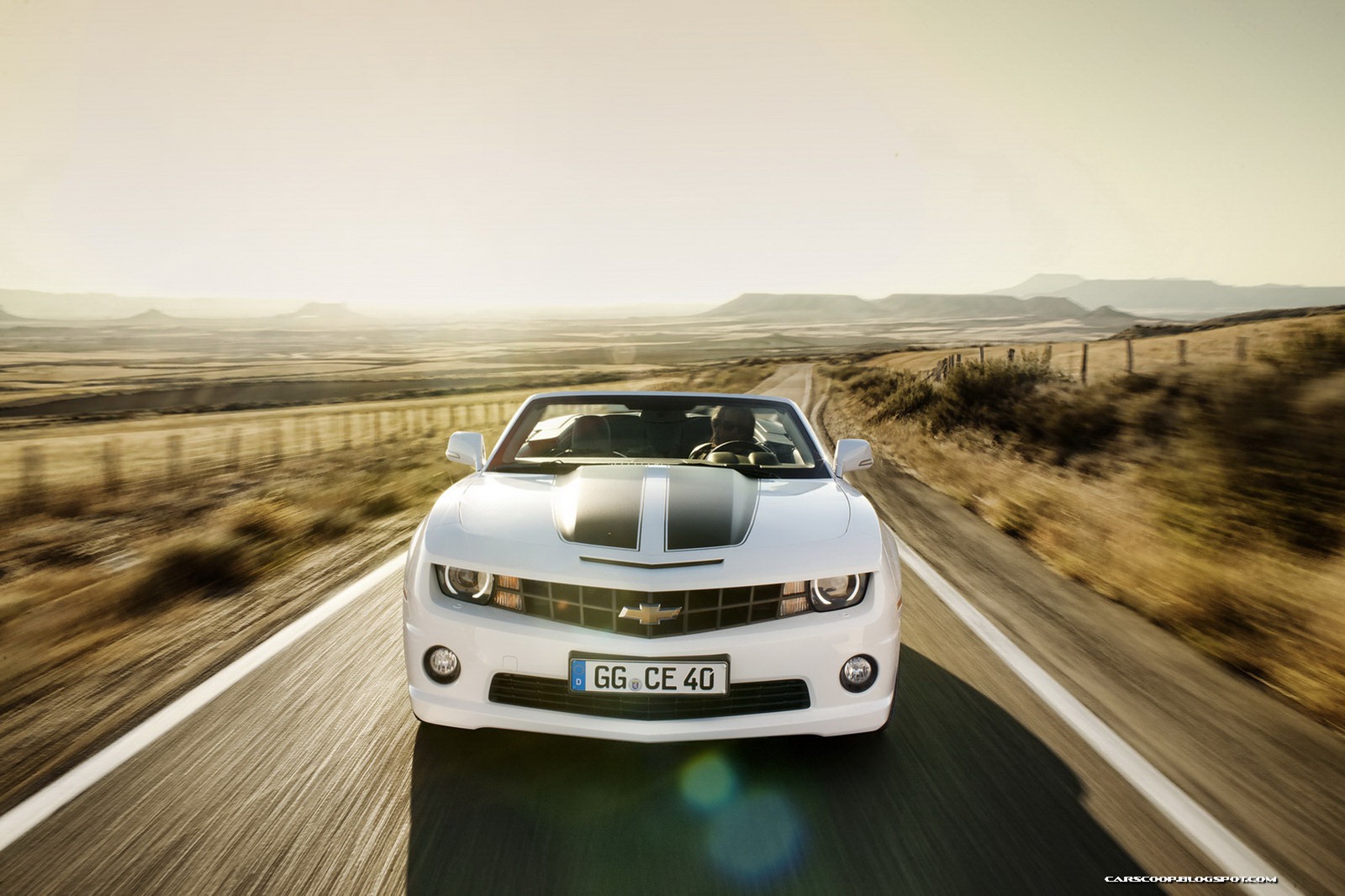 [2012-Chevrolet-Camaro-Euro-44%255B2%255D.jpg]