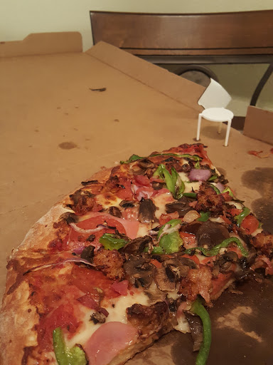 Pizza Restaurant «Red Devil Pizza», reviews and photos, 1465 Foothill Blvd, La Verne, CA 91750, USA