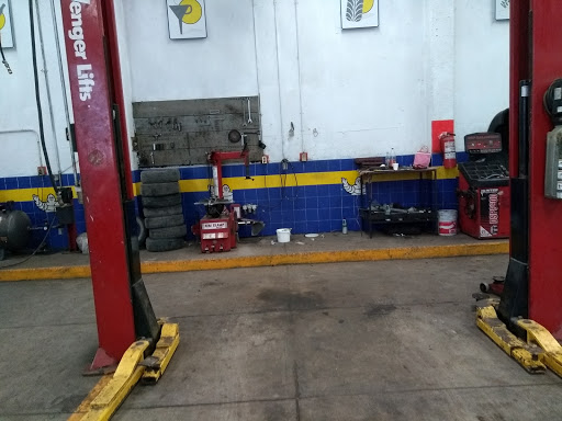 Llantas y Servicios GOES, km. 99, México 105, 43200 Zacualtipán, Hgo., México, Tienda de neumáticos | HGO