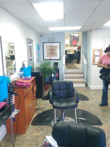 Hair Salon «Ada Dominican Hair Salon», reviews and photos, 208 W Bel Air Ave, Aberdeen, MD 21001, USA