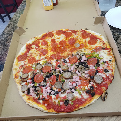 Pizza Delivery «Mega Pizza», reviews and photos, 865 Collins Ave, Miami Beach, FL 33139, USA