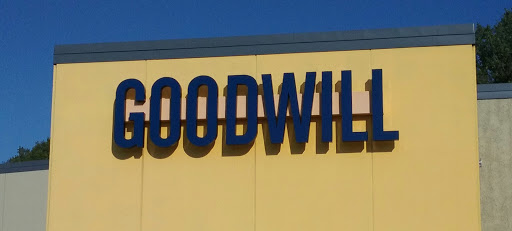 Thrift Store «Goodwill - West St. Paul», reviews and photos, 1361 S Robert St, West St Paul, MN 55118, USA
