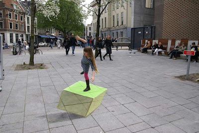 3D Street Paintings Seen On www.coolpicturegallery.us 3D Street Paintings Seen On www.coolpicturegallery.us