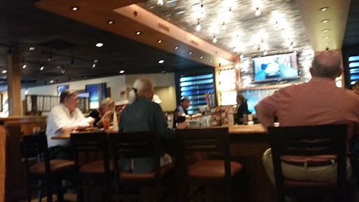Steak House «Outback Steakhouse», reviews and photos, 250 Mitchelle Dr, Hendersonville, NC 28792, USA
