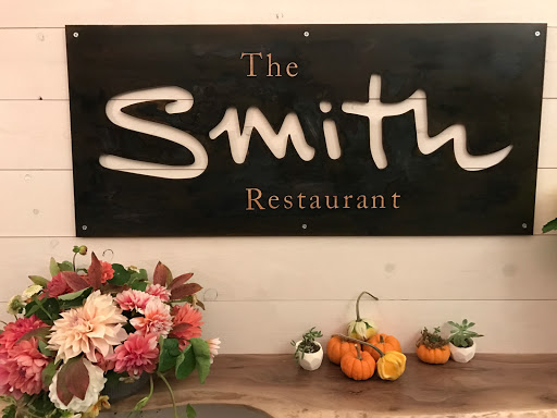 Restaurant «The Smith Restaurant», reviews and photos, 14608 W Park St, Burton, OH 44021, USA
