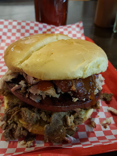 Barbecue Restaurant «Pig and Pepper Bar-B-Q», reviews and photos, 2700 Zero St, Fort Smith, AR 72901, USA
