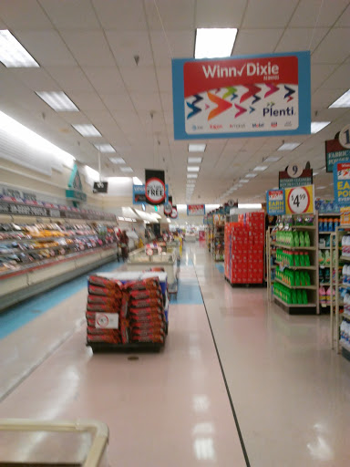 Grocery Store «Winn-Dixie», reviews and photos, 109 N Cleveland Ave #1479, Long Beach, MS 39560, USA