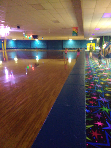 Amusement Center «Star City Skate & Play», reviews and photos, 1131 N Wesleyan Blvd, Rocky Mount, NC 27804, USA