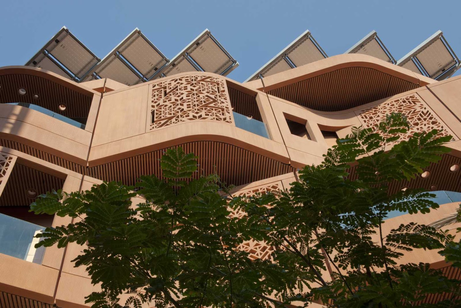 Foster + Partners