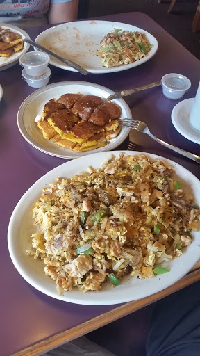 Breakfast Restaurant «Mauris Famous Cafe Inc. in Antioch», reviews and photos, 934 Main St, Antioch, IL 60002, USA