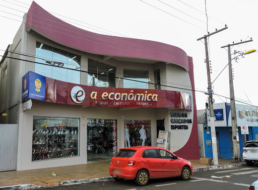 A Econômica Tecidos, Av. Quarta, 38 - Centro, Mineiros - GO, 75830-000, Brasil, Loja_de_Decorao, estado Goiás