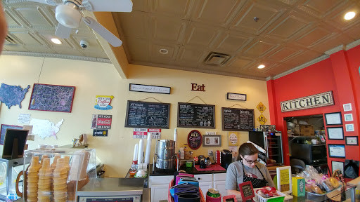 Ice Cream Shop «Main Street Fudge & Ice Cream Shop», reviews and photos, 42 Main St #1a, Senoia, GA 30276, USA