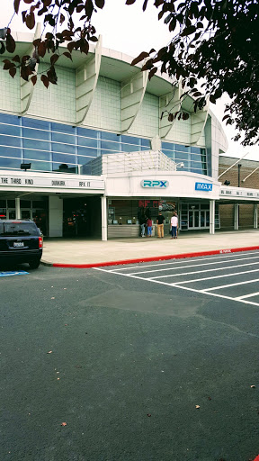 Movie Theater «Regal Cinemas Cascade 16 IMAX & RPX», reviews and photos, 1101 SE 160th Ave, Vancouver, WA 98683, USA