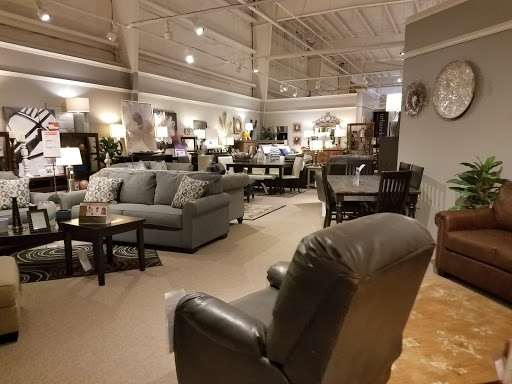 Furniture Store «Country Junction & Ashley Furniture Homestore», reviews and photos, 1025 N West End Blvd, Quakertown, PA 18951, USA