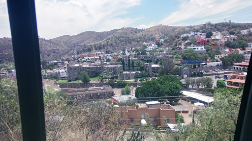 Polideportivo CODE, Burócrata s/n, Marfíl, 36000 Guanajuato, Gto., México, Actividades recreativas | GTO