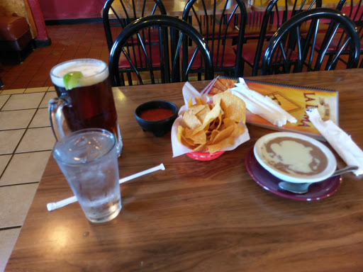 Restaurant «La Loma Mexican Restaurant», reviews and photos, 245 E Main St, Hendersonville, TN 37075, USA
