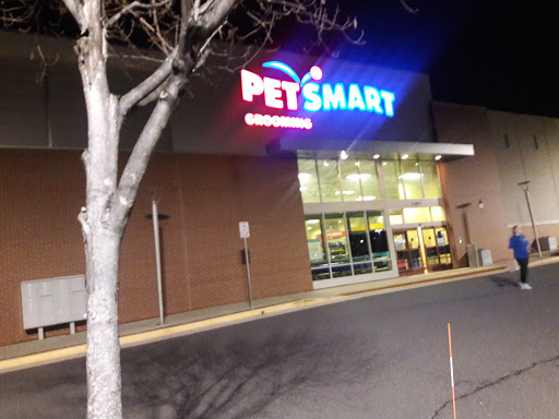 Pet Supply Store «PetSmart», reviews and photos, 9970 Sowder Village Square, Manassas, VA 20109, USA