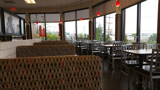 Fast Food Restaurant «Chick-fil-A», reviews and photos, 1885 Niles Cortland Rd SE, Warren, OH 44484, USA