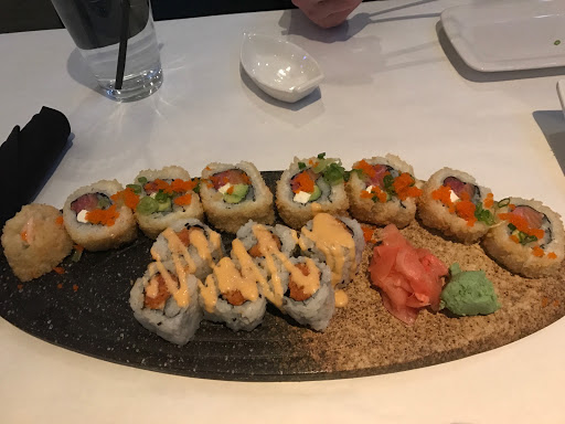 Restaurant «EMZY Sushi Bar and Asian Kitchen», reviews and photos, 532 S Church St, Charlotte, NC 28202, USA