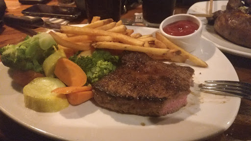 Steak House «Outback Steakhouse», reviews and photos, 275 N Main St, Bellingham, MA 02019, USA