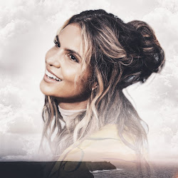 Aline Barros