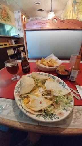 Mexican Restaurant «Ixtapa Restaurant», reviews and photos, 307 E 1st St, Newberg, OR 97132, USA