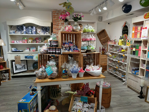 Gift Shop «St Michaels Candy & Gifts LLC», reviews and photos, 110 N Talbot St, St Michaels, MD 21663, USA