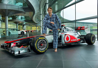Дженсон Баттон и пижамная вечеринка на базе McLaren