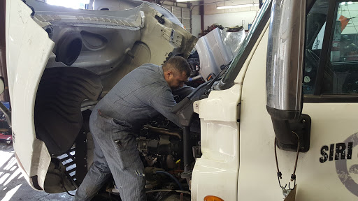 Truck Repair Shop «S&T Truck Repair», reviews and photos, 13016 OR-212, Clackamas, OR 97015, USA