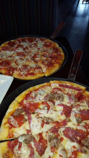 Pizza Restaurant «Blue Highway, a pizzeria», reviews and photos, 2130 E Silver Springs Blvd, Ocala, FL 34470, USA