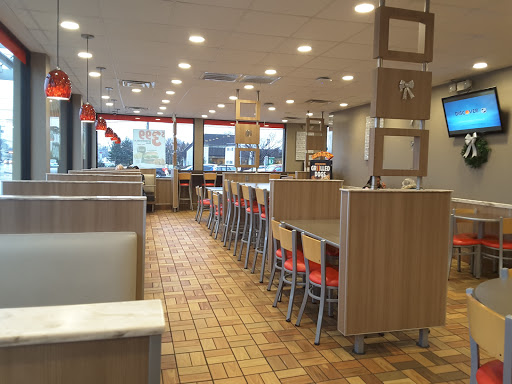 Fast Food Restaurant «Burger King», reviews and photos, 501 Old Country Rd, Plainview, NY 11803, USA